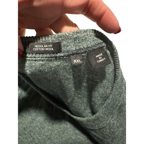 Hugo Boss Sweater Mens XXL Green V-Neck Wool & Cotten Blend Lightweight #CD15-5 - Picture 2 of 9